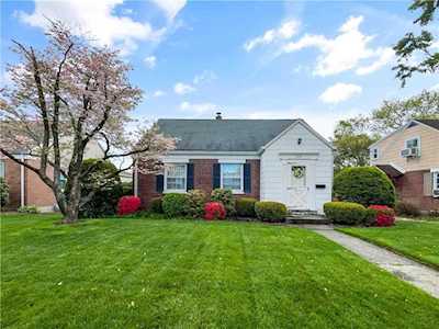 1319 Wahneta St Allentown, PA 18109