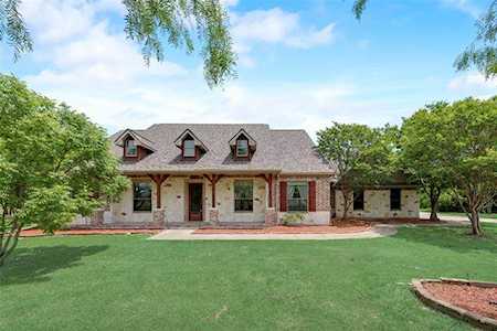 389 Sierra Drive Royse City, TX 75189