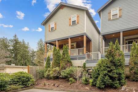 6604 198th Place SW Lynnwood, WA 98036