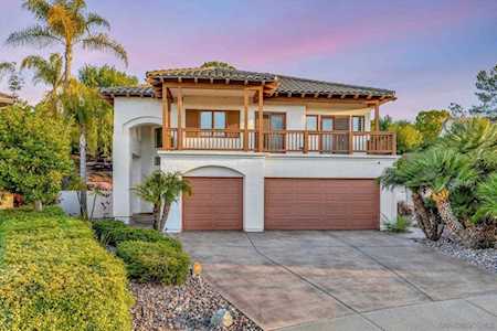 1061 Calle De Lepanto Escondido, CA 92025