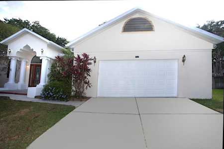 3017 Colonial Ridge Dr Brandon, FL 33511