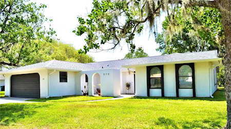 575 Longwood Ct Oldsmar, FL 34677