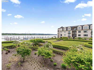 707 N Hayden Island #206 Portland, OR 97035