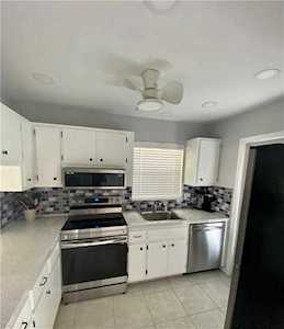 1951 NE 39th St #120 Lighthouse Point, FL 33064