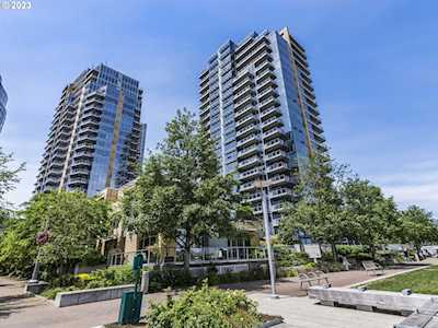3570 S River PKWY #811 Portland, OR 97239