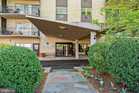 111 Chestnut St #113 Cherry Hill, NJ 08002