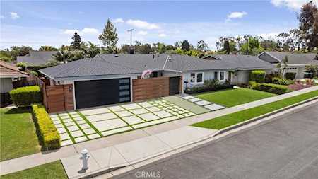 2846 Corvo Place Costa Mesa, CA 92626