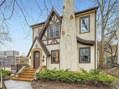 15 Arthur Avenue SE Minneapolis, MN 55414
