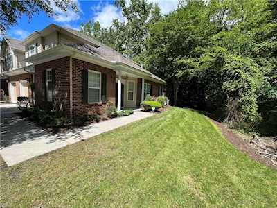 2148 Whittington Ct Virginia Beach, VA 23464