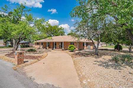 3909 Laramie Drive Granbury, TX 76049