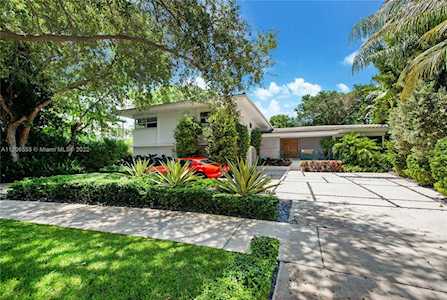 62 Bay Heights Dr Miami, FL 33133