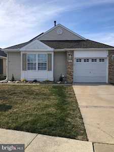 643 Maui Dr Williamstown, NJ 08094