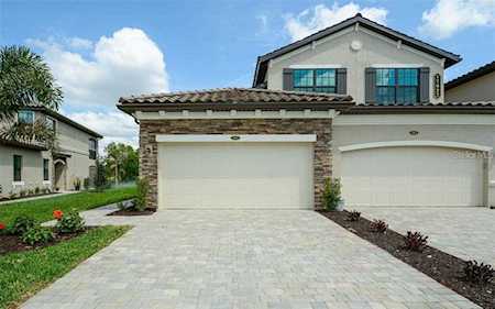 17627 Gawthrop Dr #101 Bradenton, FL 34211