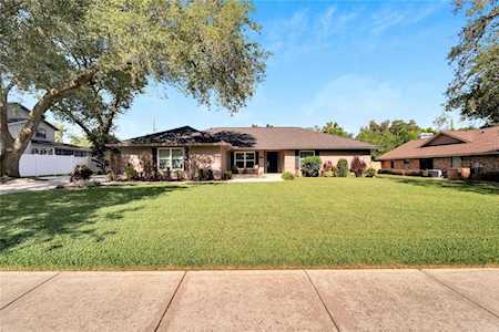 604 Herchel Dr Temple Terrace, FL 33617