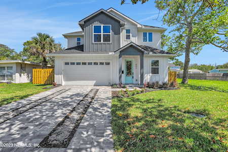 803 N 4th AVE Jacksonville Beach, FL 32250