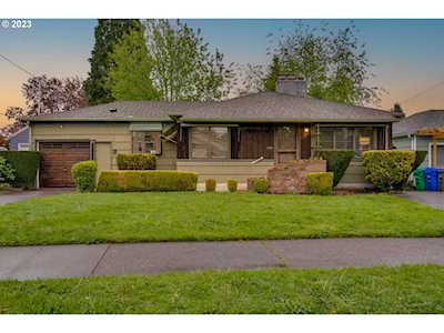 6345 NE Roselawn ST Portland, OR 97218