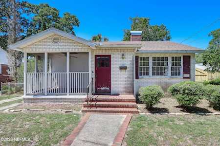 1642 Pershing RD Jacksonville, FL 32205
