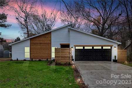 3625 Chiswick Ct Charlotte, NC 28226