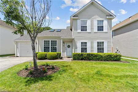 308 Oak Gate Dr Chesapeake, VA 23320