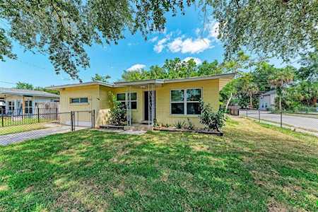1929 3rd Ave E Bradenton, FL 34208