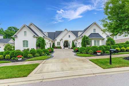 8259 Heirloom Blvd College Grove, TN 37046