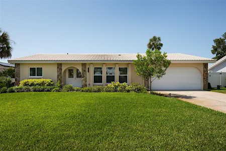 6212 43rd Ave N Kenneth City, FL 33709