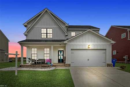 106 Station Dr Suffolk, VA 23434