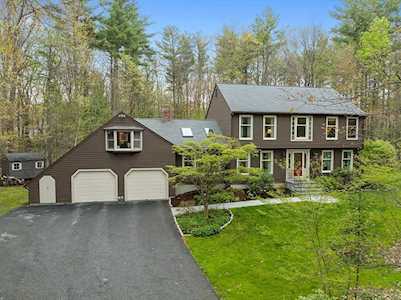 9 Simon Atherton Row Harvard, MA 01451