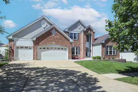 13161 Bellerive Farm Dr Creve Coeur, MO 63141