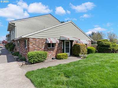 1300 NE Hogan DR Gresham, OR 97030