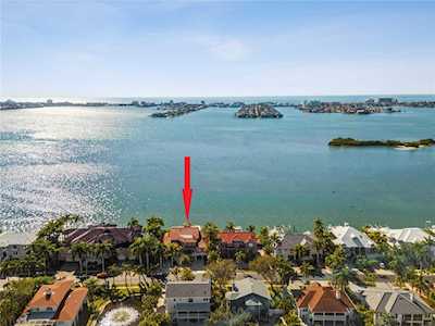 6116 Kipps Colony Dr W Gulfport, FL 33707
