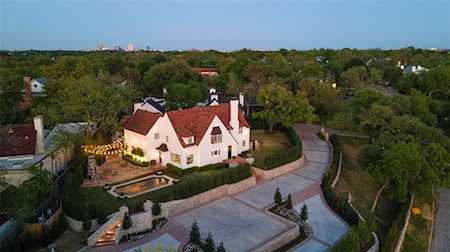 5700 Westover Court Westover Hills, TX 76107