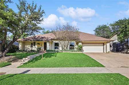 3604 Shady Brook Drive Bedford, TX 76021