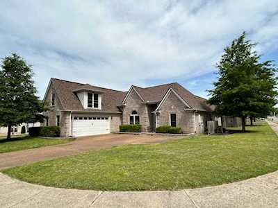 11216 Hidden Meadows Cv Arlington, TN 38002