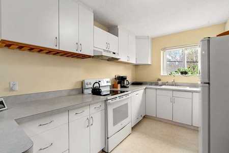 26 Westgate Rd #4 Boston, MA 02467