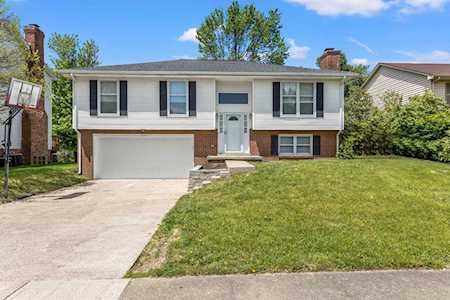 3717 Von Sneidern Ct Lexington, KY 40517