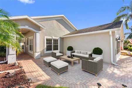 725 High Vista Dr Davenport, FL 33837