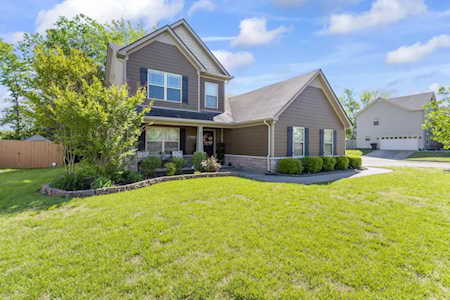 5239 Nancy Seward Dr Murfreesboro, TN 37129