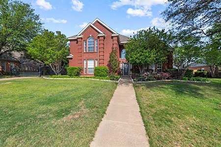 6704 Carriage Lane Colleyville, TX 76034