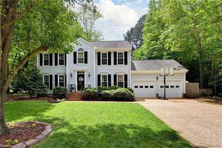 108 Wellington Circle Williamsburg, VA 23185