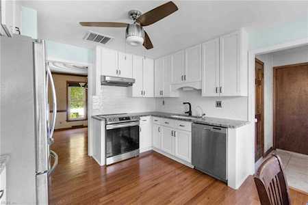 4511 Twin Pines Rd Portsmouth, VA 23703