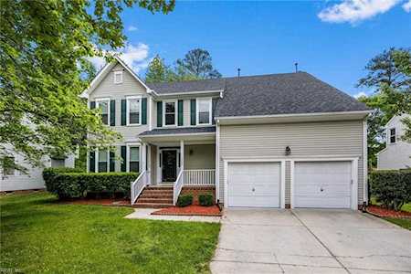 906 New Mill Dr Chesapeake, VA 23322