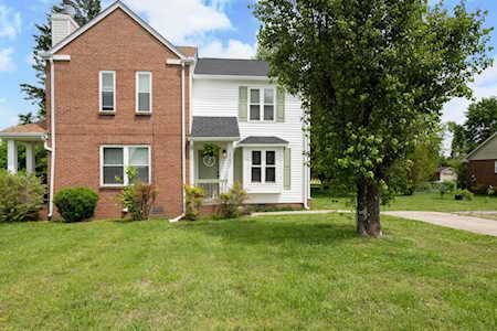 2582 Exeter Drive Murfreesboro, TN 37130