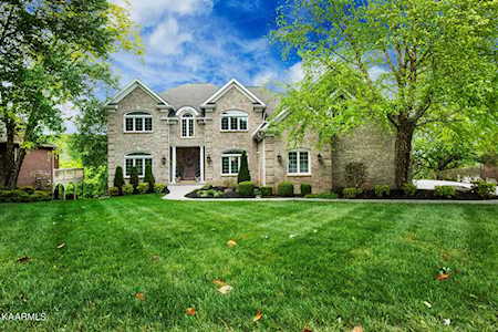 109 Center Park Ln Oak Ridge, TN 37830