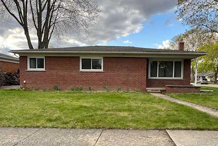 32914 Martin St Livonia, MI 48154