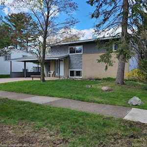 762 Panorama Dr Milford Vlg, MI 48381