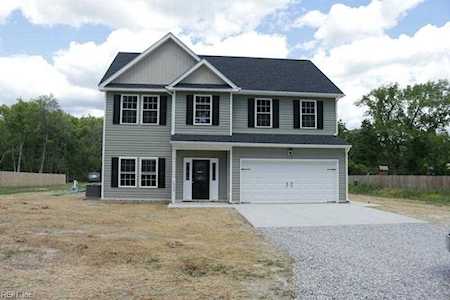 1932 Land of Promise Rd Chesapeake, VA 23322