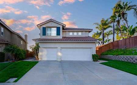 17282 Russet St San Diego, CA 92127