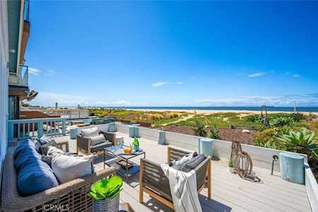 16605 S Pacific Ave Sunset Beach, CA 90742