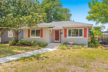 3230 15th St N St. Petersburg, FL 33704